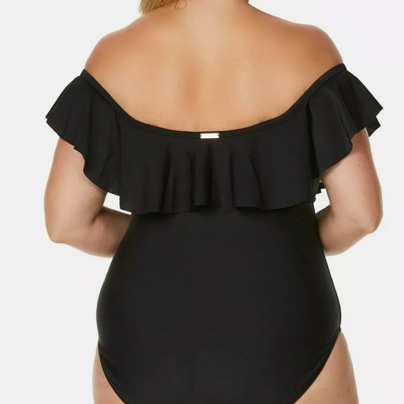 Raisins Off-The-Shoulder One-piece swimsuit - Picture 2 of 5